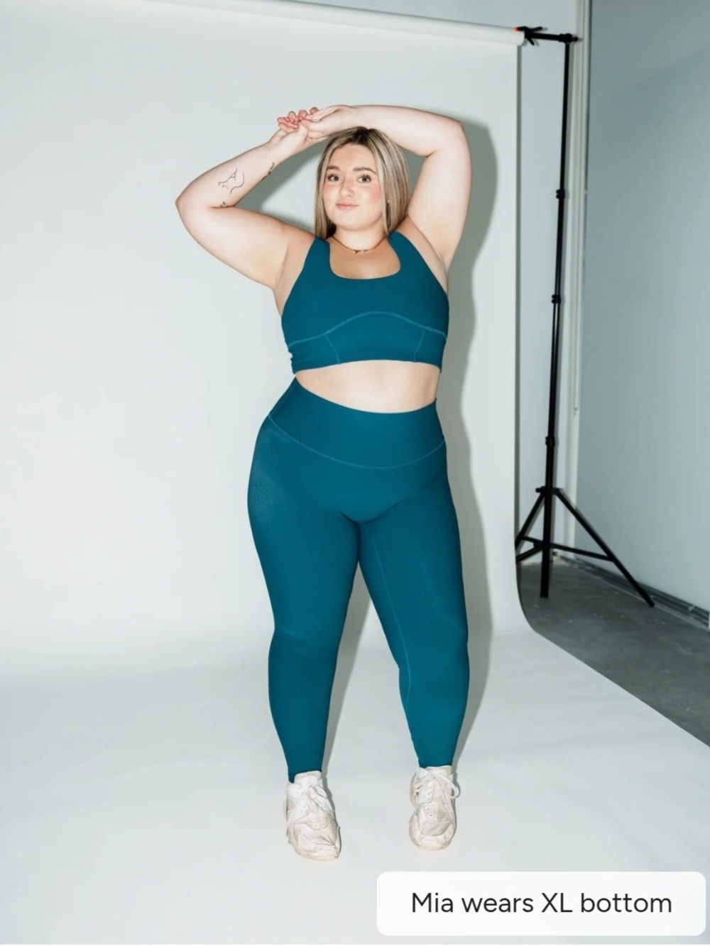 Nwot Hoaka Teal High-Waisted Leggings